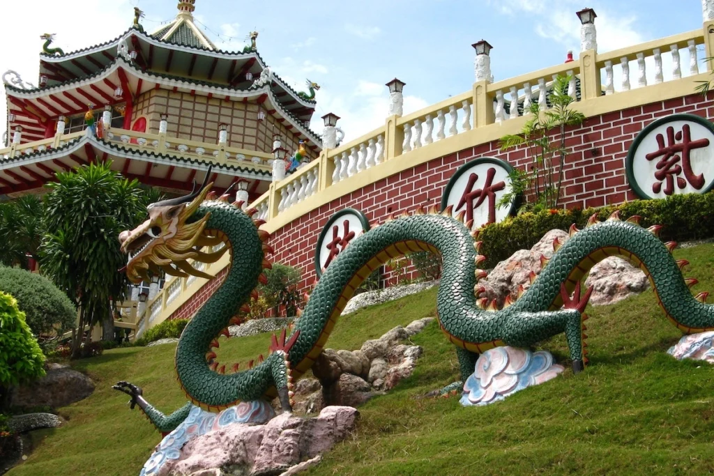 Cebu Taoist Temple – Colorful temple offering city views and a glimpse into Cebu's Chinese heritage